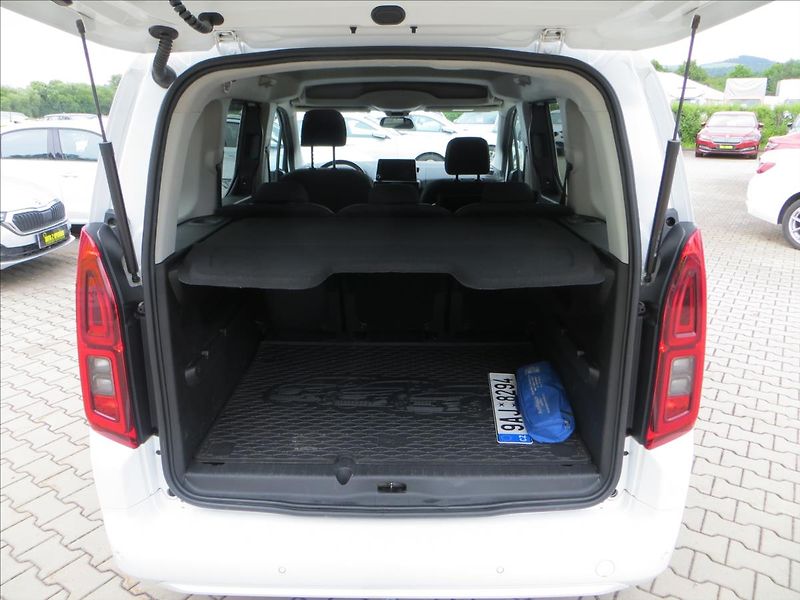 Opel Combo 1,5 CDTI 96kW Life Edit Plus - fotka 7 z 22