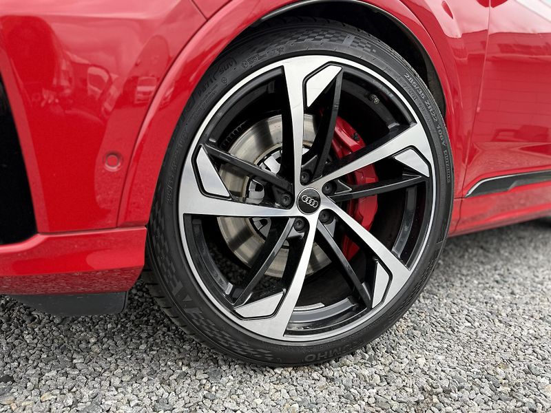Audi SQ7 Quattro 320kW LASER/B&O/HUD - fotka 9 z 29