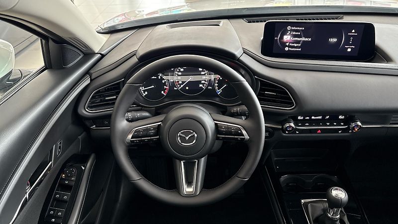 Mazda CX-30 (2026) 2.0 X186 Centre-line MT - fotka 10 z 23