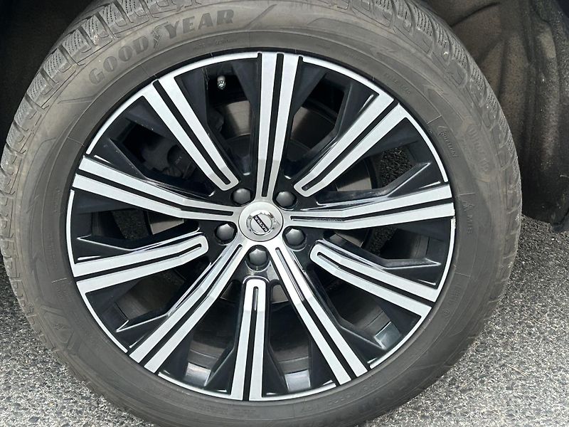 Volvo XC90 (2024) 7 mist TOP VÝBAVA ČR 1.maj DPH - fotka 17 z 44