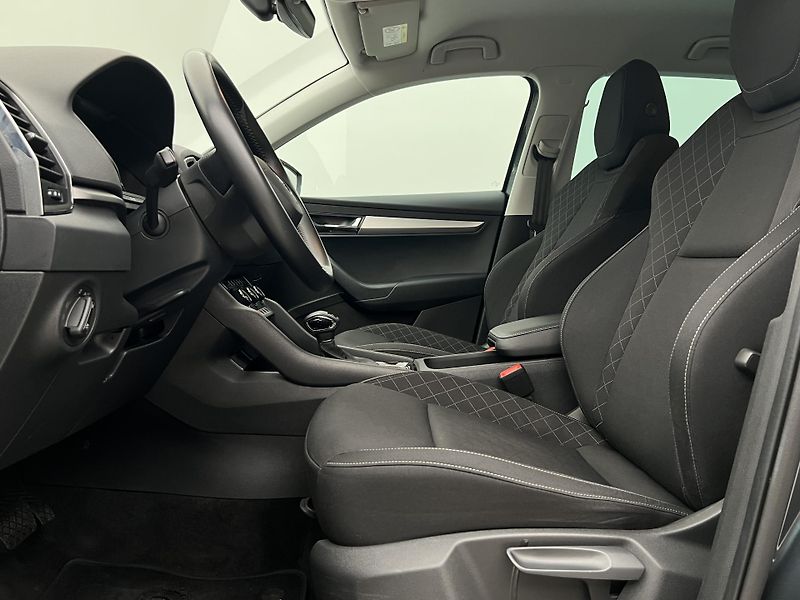 Škoda Karoq 1.5 TSI DRIVE AUT CZ - fotka 3 z 40