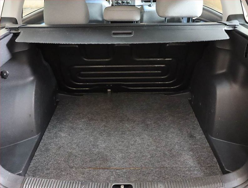 Škoda Fabia (2008) 1.4 16V, dobrý stav - fotka 13 z 13