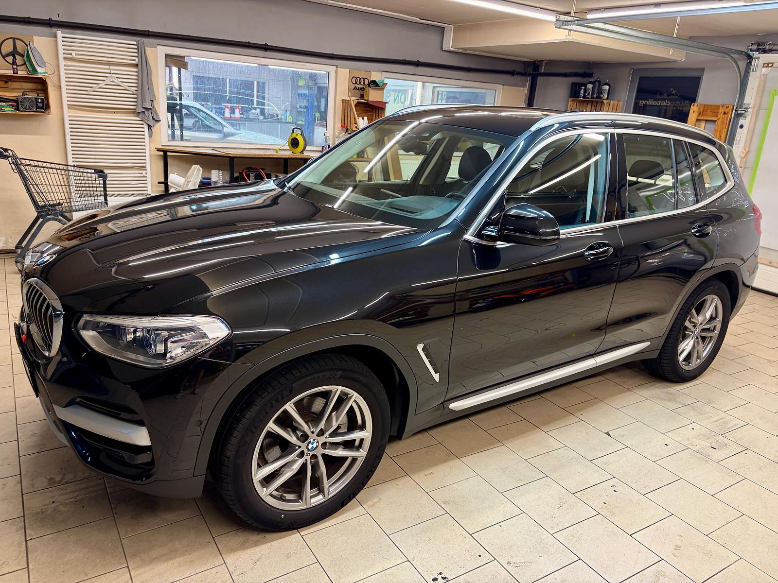 BMW X3 20d PANO HeadUp Tažné Kamera 