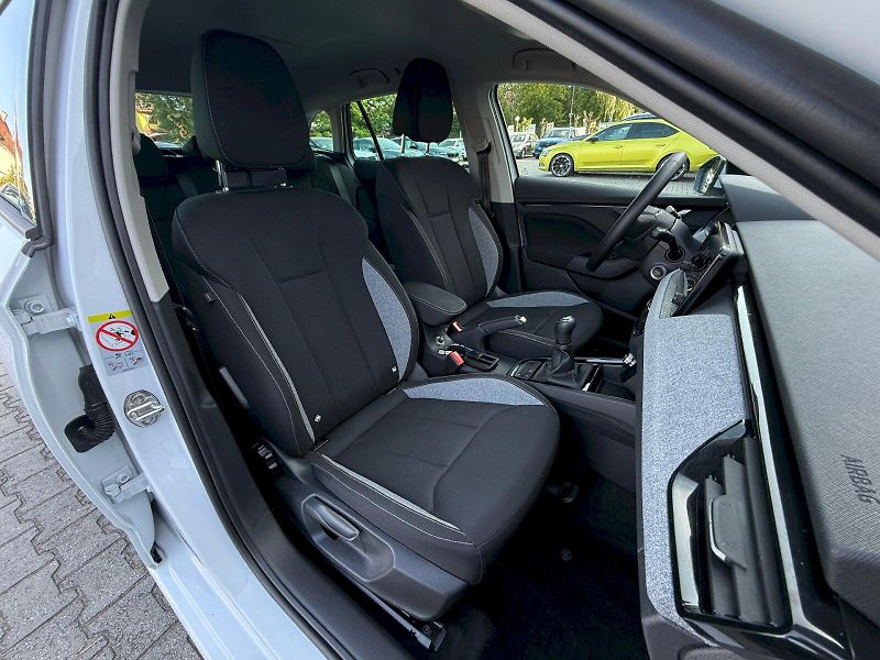 Škoda Scala (2025) 1.0 TSI 85 kW Selection - fotka 25 z 25