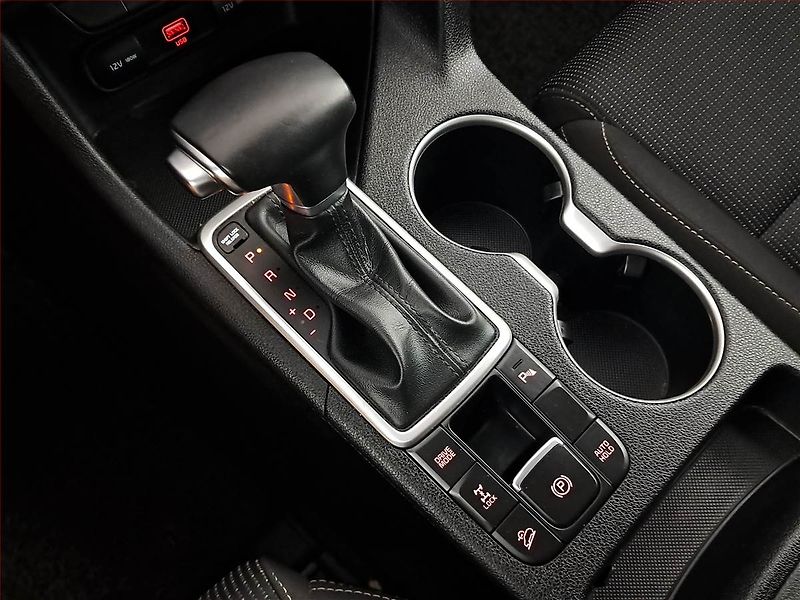 Kia Sportage (2022) Black Edition 1.6 T-GDI - fotka 16 z 20