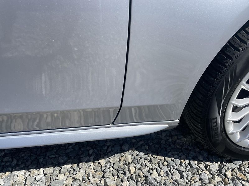 Audi A4 Avant 2.0TDi 120PS S-LINE AVANT TOP! - fotka 51 z 179