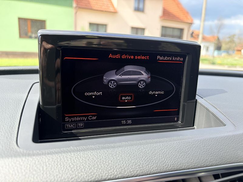 Audi RS Q3 PERFORMANCE 2.5TFSI 270KW  - fotka 27 z 40