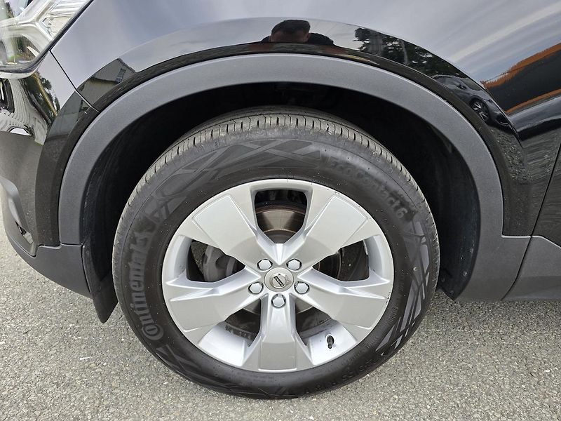 Volvo XC40 - fotka 38 z 39