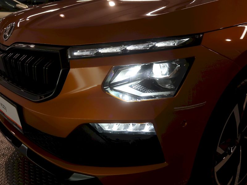 Škoda Kamiq (2025) MONTE CARLO 1.0TSI 85KW PANORA - fotka 10 z 40