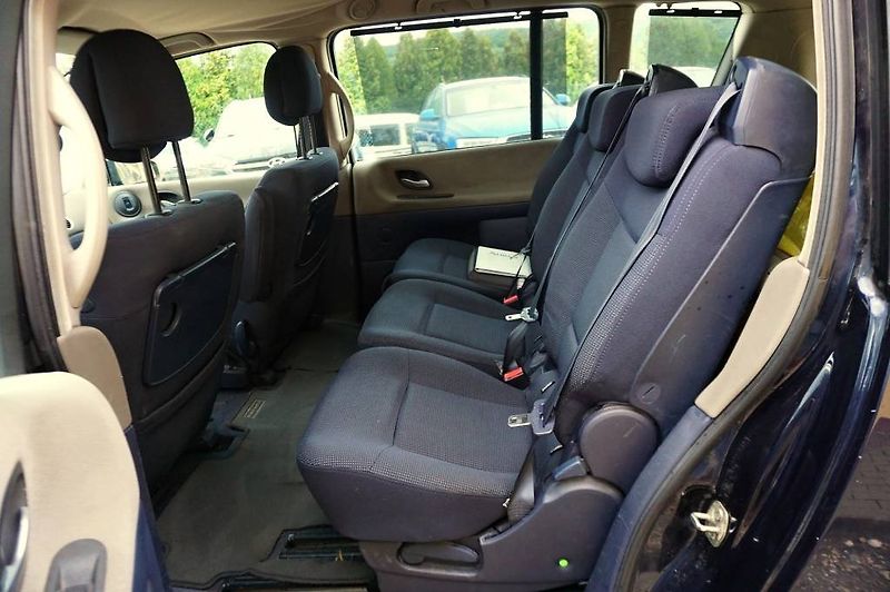 Renault Espace (2005) EXPRESION 1,9 DCI 88 kW - fotka 27 z 41