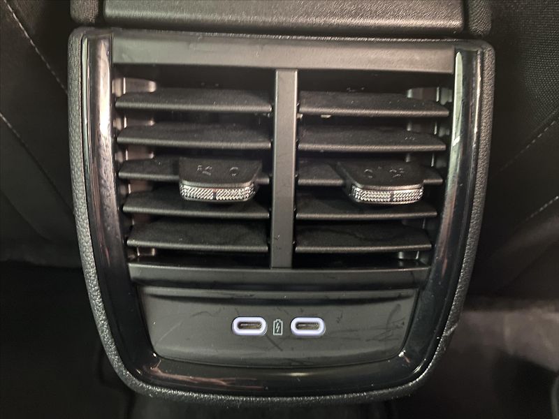Škoda Scala 1,5 TSI 110kW Monte Carlo - fotka 19 z 29