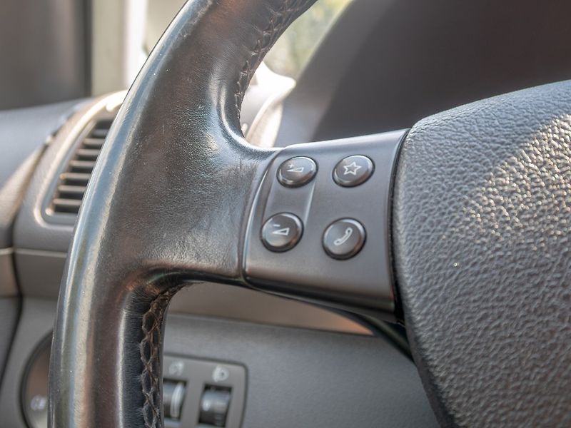 Volkswagen Touran (2008) 1.9TDI 77KW – ROZVODY - fotka 15 z 43