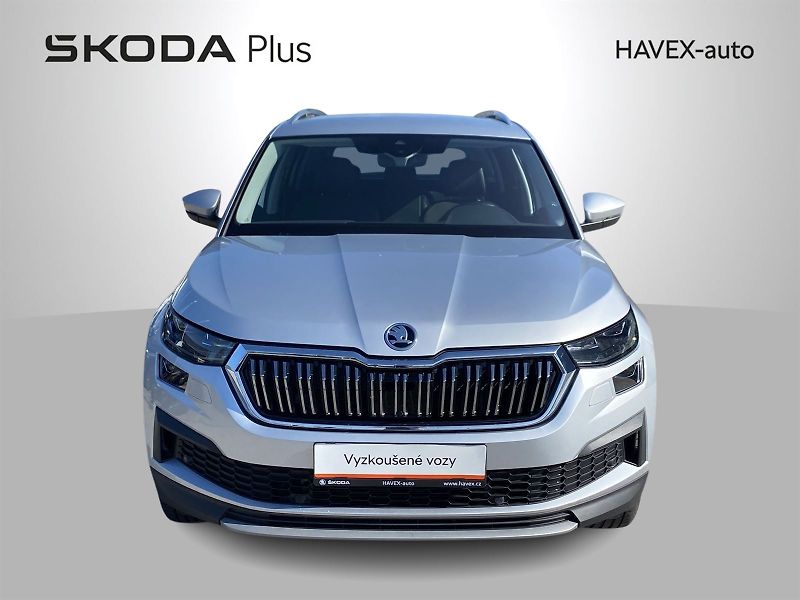 Škoda Kodiaq (2022) 2.0 TSI 4x4 DSG Style + - fotka 4 z 39