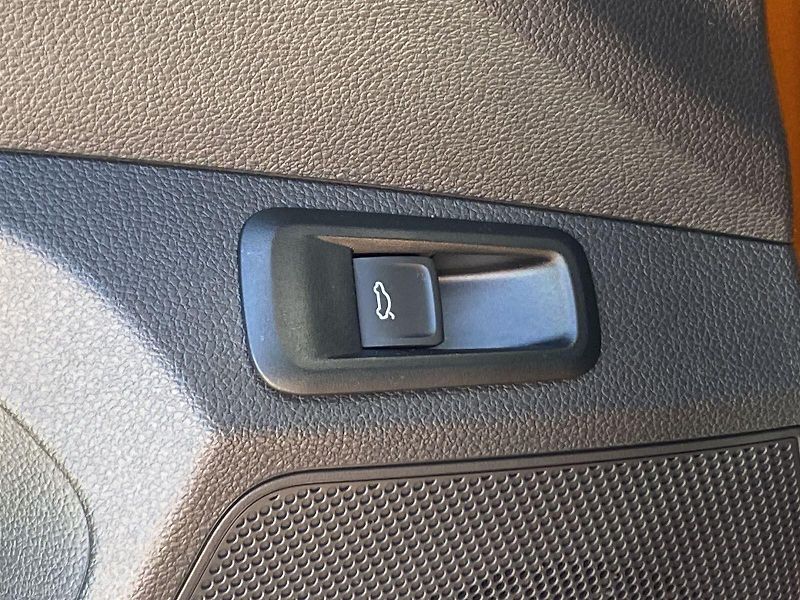 Škoda Kamiq (2025) 1.0 TSI DSG Monte Carlo - fotka 25 z 37
