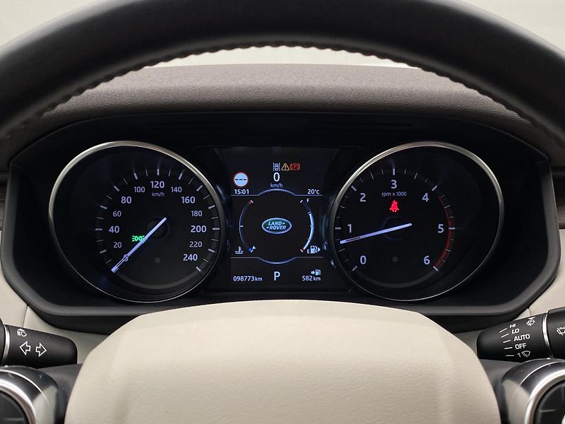 Land Rover Discovery TD6 HSE AWD AUT 7míst - fotka 23 z 44
