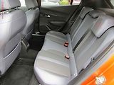 Peugeot 2008 (2020) 1.2PT, Allure, LED, kamera - náhled 10