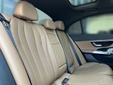 Mercedes-Benz Třídy E 220 d 4MATIC AMG Line Panorama - náhled 17
