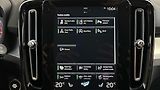 Volvo XC40 2.0 T3 AUT Momentum Pro - náhled 24