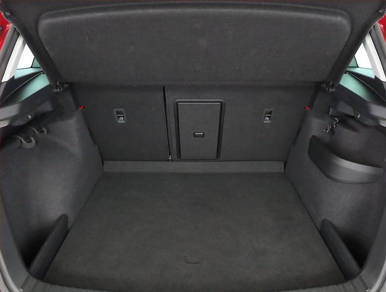 Škoda Karoq (2023) Style 1.5 TSI - fotka 15 z 16