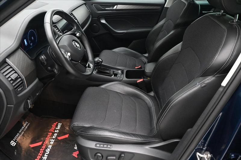 Škoda Kodiaq 2,0 TDI 147 kW DSG 4x4 Style Z - fotka 13 z 33