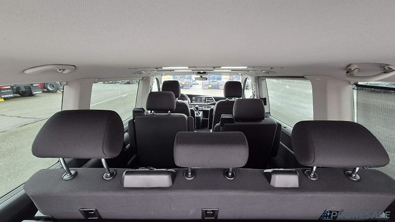 Volkswagen Multivan 2,0 TDi 110 kW - fotka 11 z 19