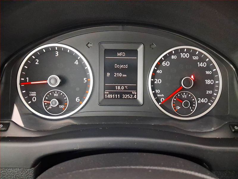 Volkswagen Tiguan (2013) 2.0 TDI, Tempomat - fotka 11 z 22