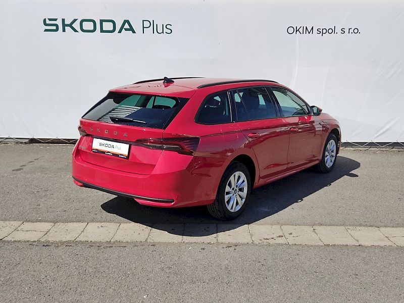 Škoda Octavia (2025) Combi Top Selection 1,5 Tsi 85 - fotka 2 z 35