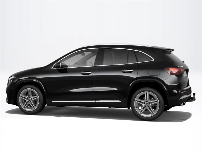 Mercedes-Benz GLA (2026) 2.0 200 d 4MATIC Edition 140 Y - fotka 4 z 9