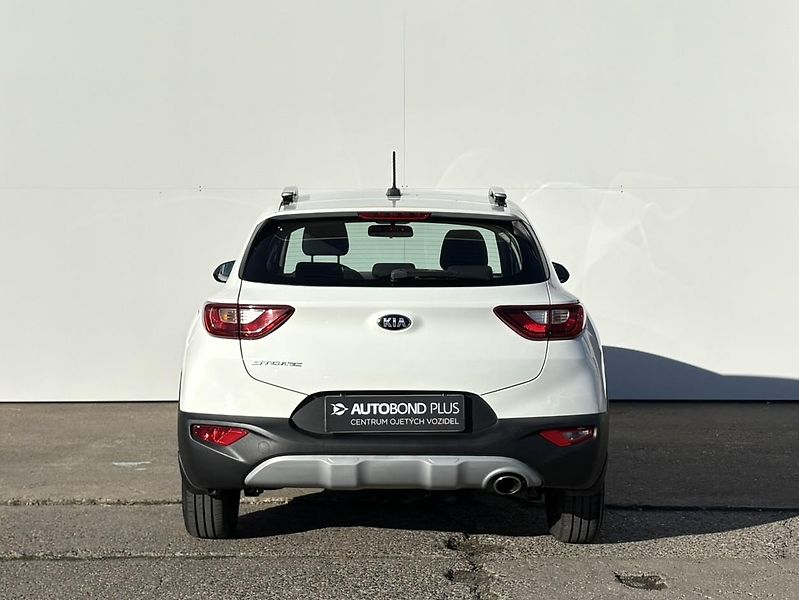 Kia Stonic 1.25 CVVT 62kW Comfort - fotka 7 z 18