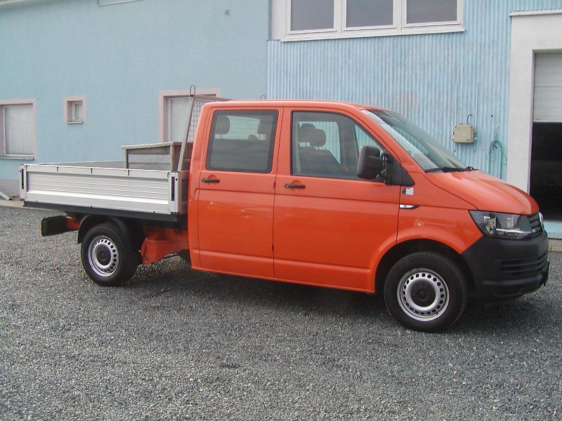 Volkswagen Transporter (2019) 2.0TDCi, TEMP,KLIMA,VÝB STAV - fotka 6 z 69