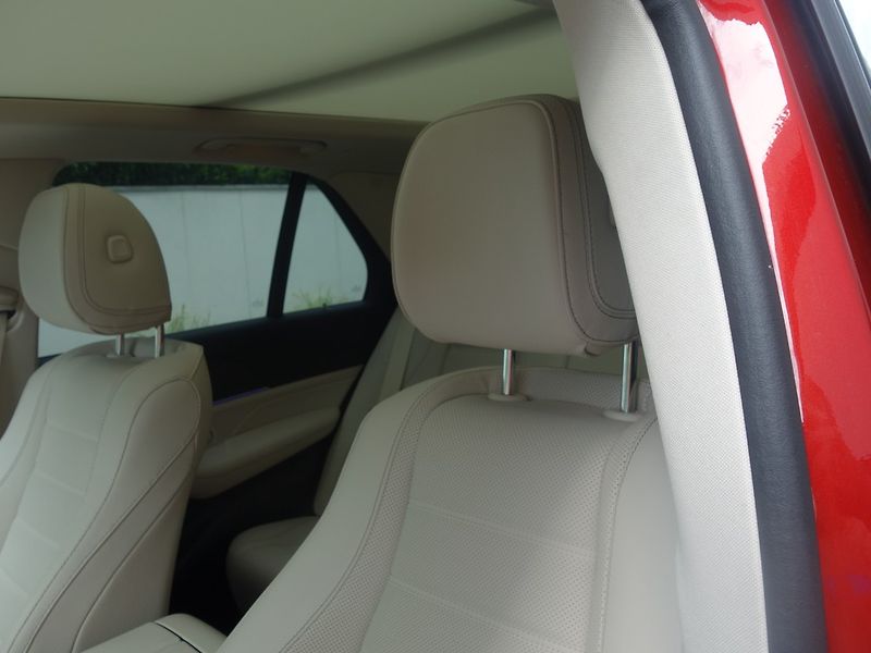 Mercedes-Benz GLE (2022) 350de*4M*HYBRID*AMG*ZÁRUKA *CZ - fotka 15 z 50
