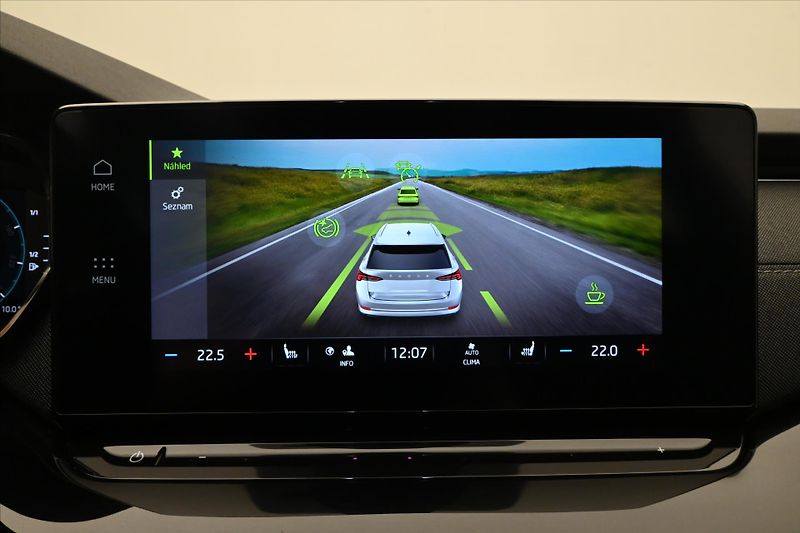 Škoda Octavia 2,0 TDI 110 KW DSG STYLE Záruk - fotka 20 z 31