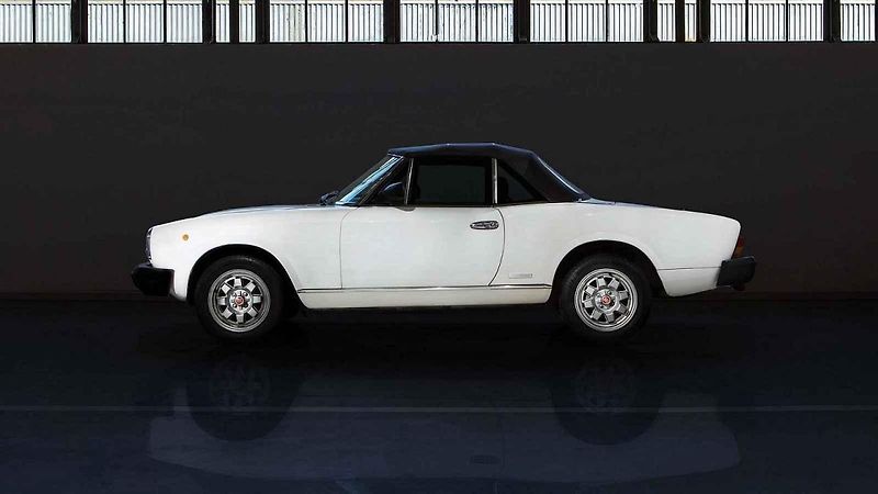 Alfa Romeo Spider.