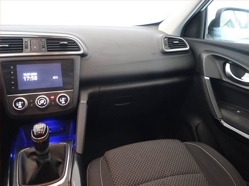 Renault Kadjar (2019) Intens 1.3 TCe, Serv.kniha - fotka 8 z 14