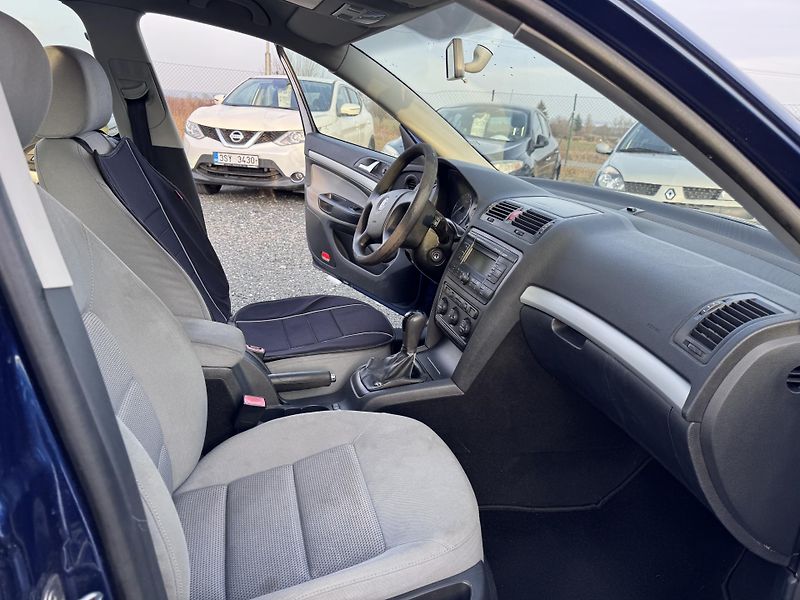 Škoda Octavia II 2.0 TDi 103 kW, STK 12/27 - fotka 15 z 16