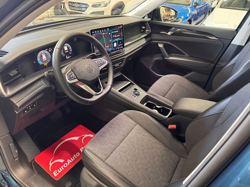 Volkswagen Tayron (2025) 2,0TDI 142kW 4Mot LIFE 7míst - fotka 9 z 27