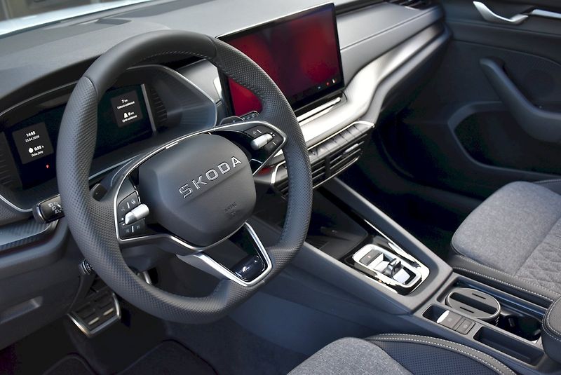 Škoda Octavia (2026) Combi Sportline 1,5 TSI m-HEV - fotka 26 z 44