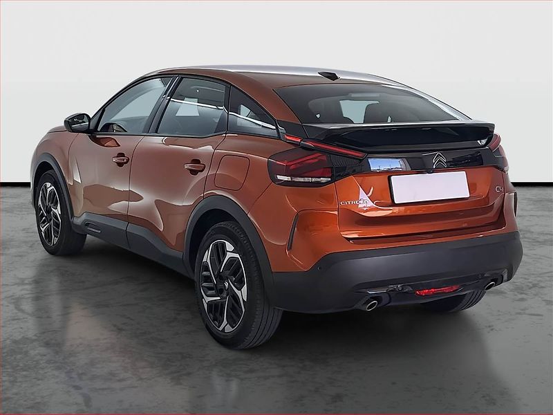Citroën C4 (2023) Feel 1.2 PureTech, Automat - fotka 4 z 17