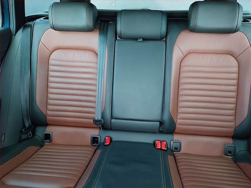 Volkswagen Passat (2019) 2.0 BiTDI - fotka 10 z 22