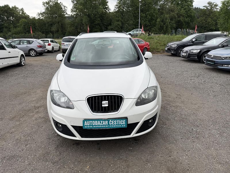 Seat Altea 1.6 TDI XL - fotka 2 z 24
