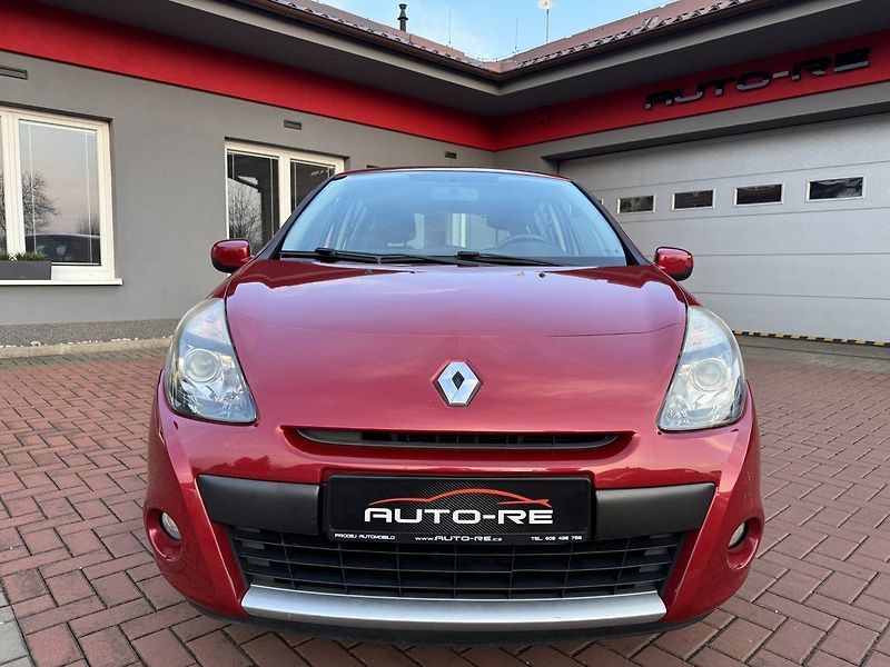 Renault Clio (2009) 1.2i 55kW Klima Výhřev Sedadel - fotka 5 z 46