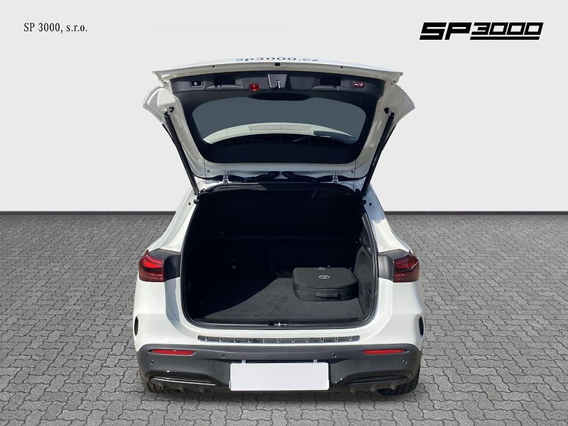 Mercedes-Benz EQA 250+ AMG - fotka 5 z 9