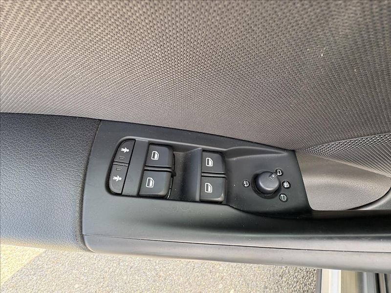 Audi Q3 2,0 TDi110kW,S-tr,Led,Nav,Výhř - fotka 4 z 31