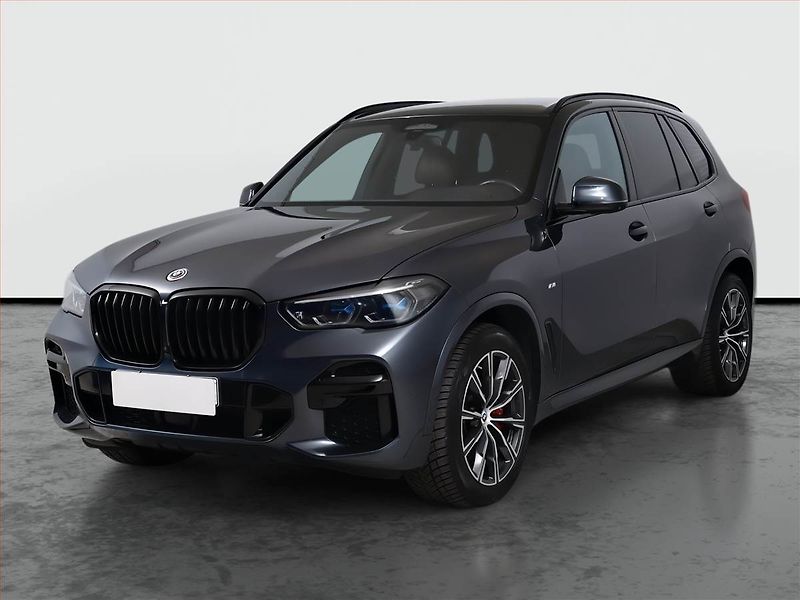 BMW X5 (2022) xDrive30d - fotka 2 z 25