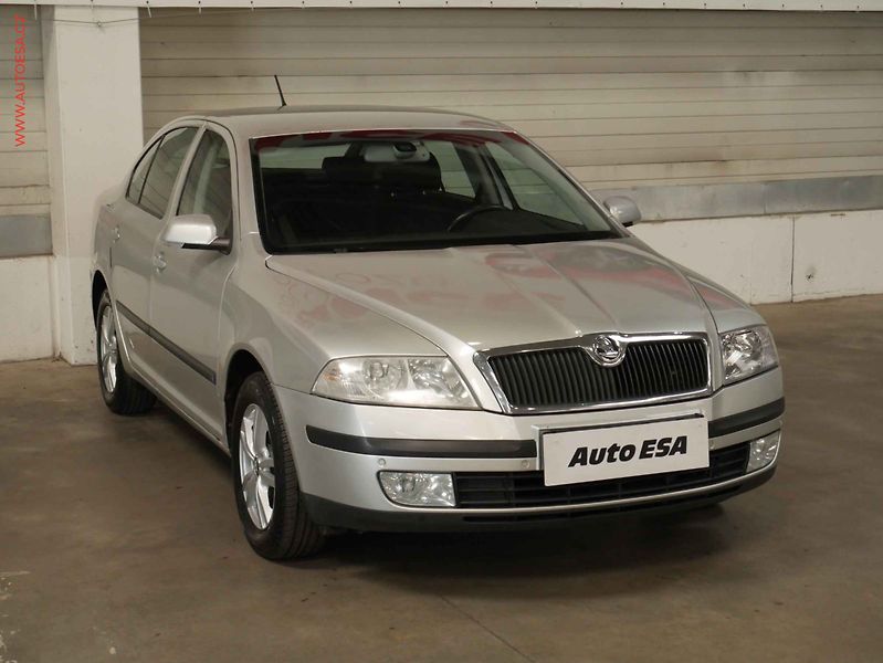 Škoda Octavia (2007) 1.6 FSi, AC, tempo - fotografie inzerátu