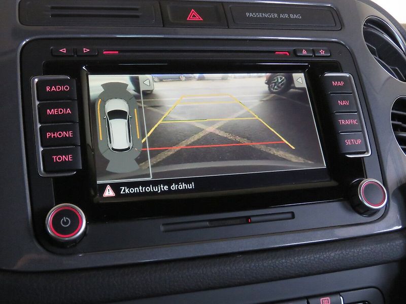 Volkswagen Tiguan - fotka 23 z 26