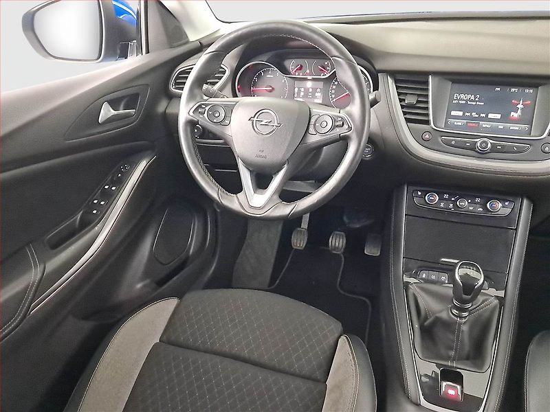Opel Grandland X (2019) 1.2 Turbo, Serv.kniha, Kůže - fotka 7 z 17