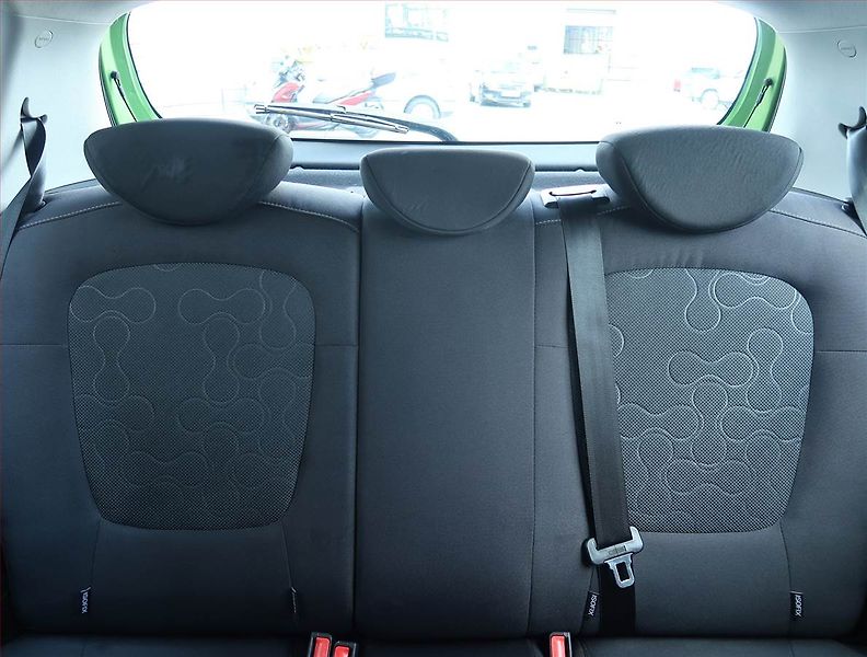 Hyundai i20 (2009) 1.2 - fotka 10 z 14