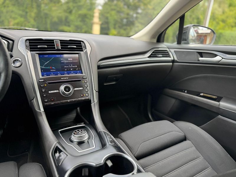 Ford Mondeo 2.0 Titan. 140kW  ČR 1.MAJ.DPH - fotka 27 z 27
