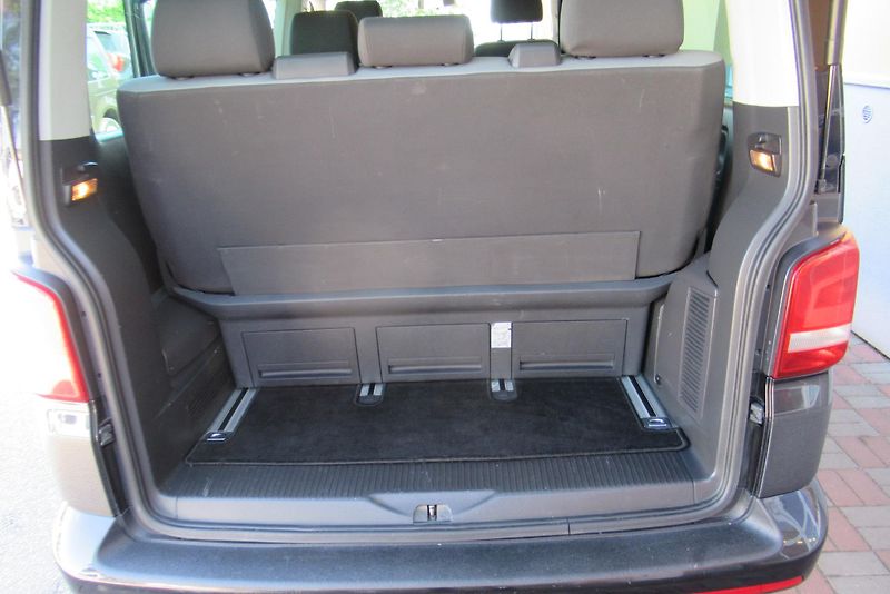 Volkswagen Multivan 2.0 TDi KLIMA 4x4 7 MÍST - fotka 18 z 22